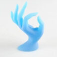 Glashand blau